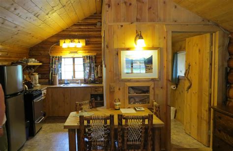silver gate cabins montana.